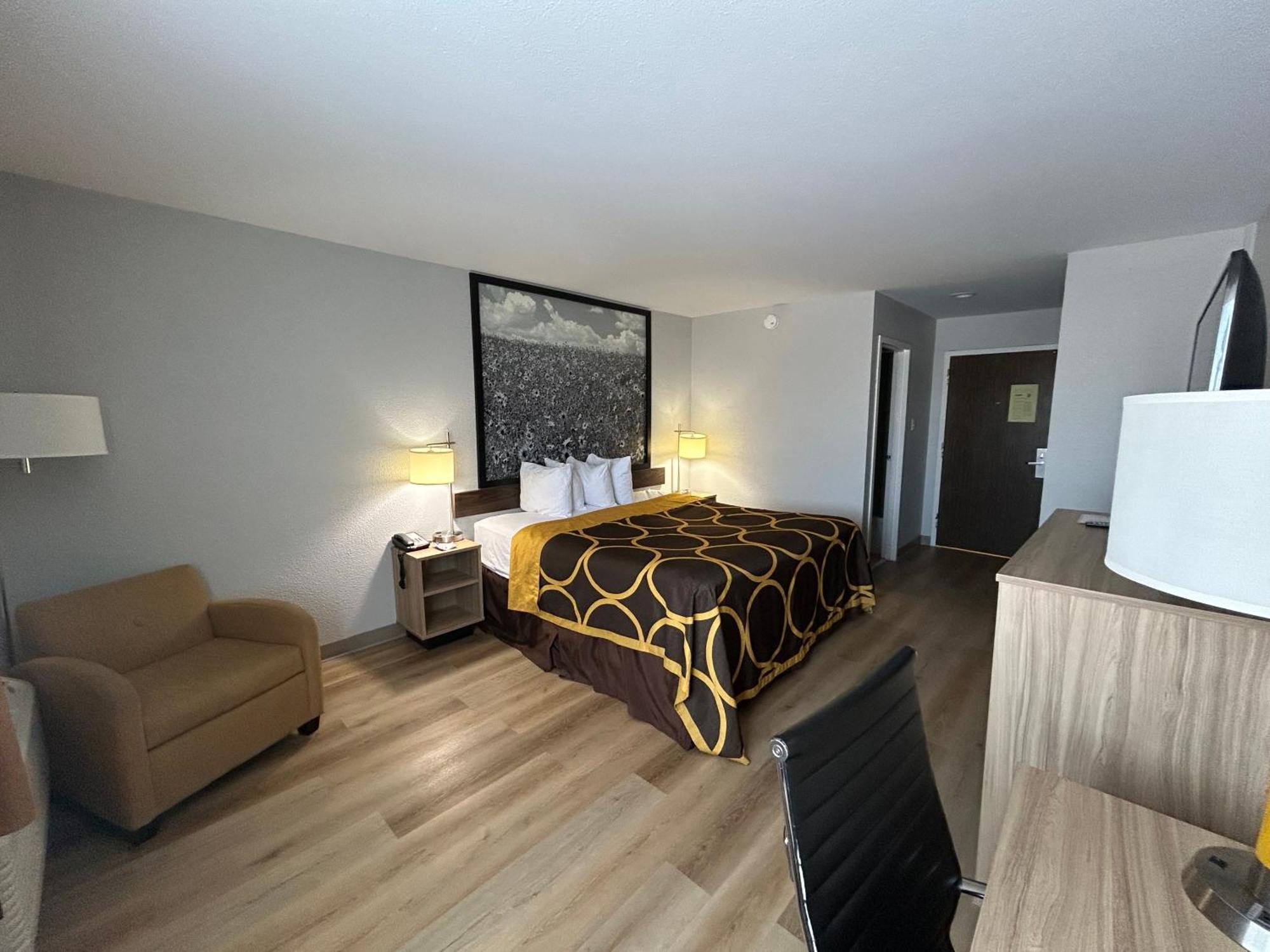 Hotel Super 8 By Wyndham Sterling Co Esterno foto